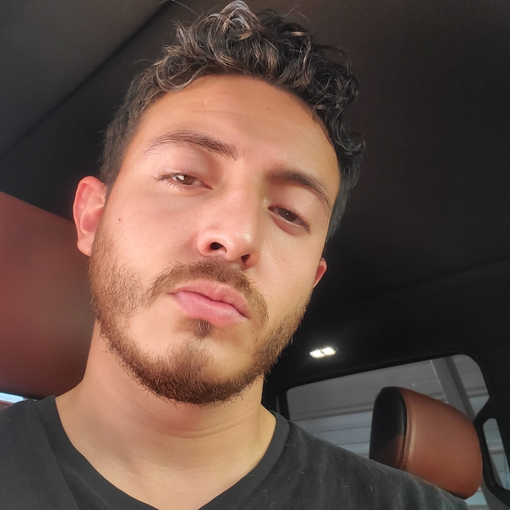 Meet your Posher, Jonathan